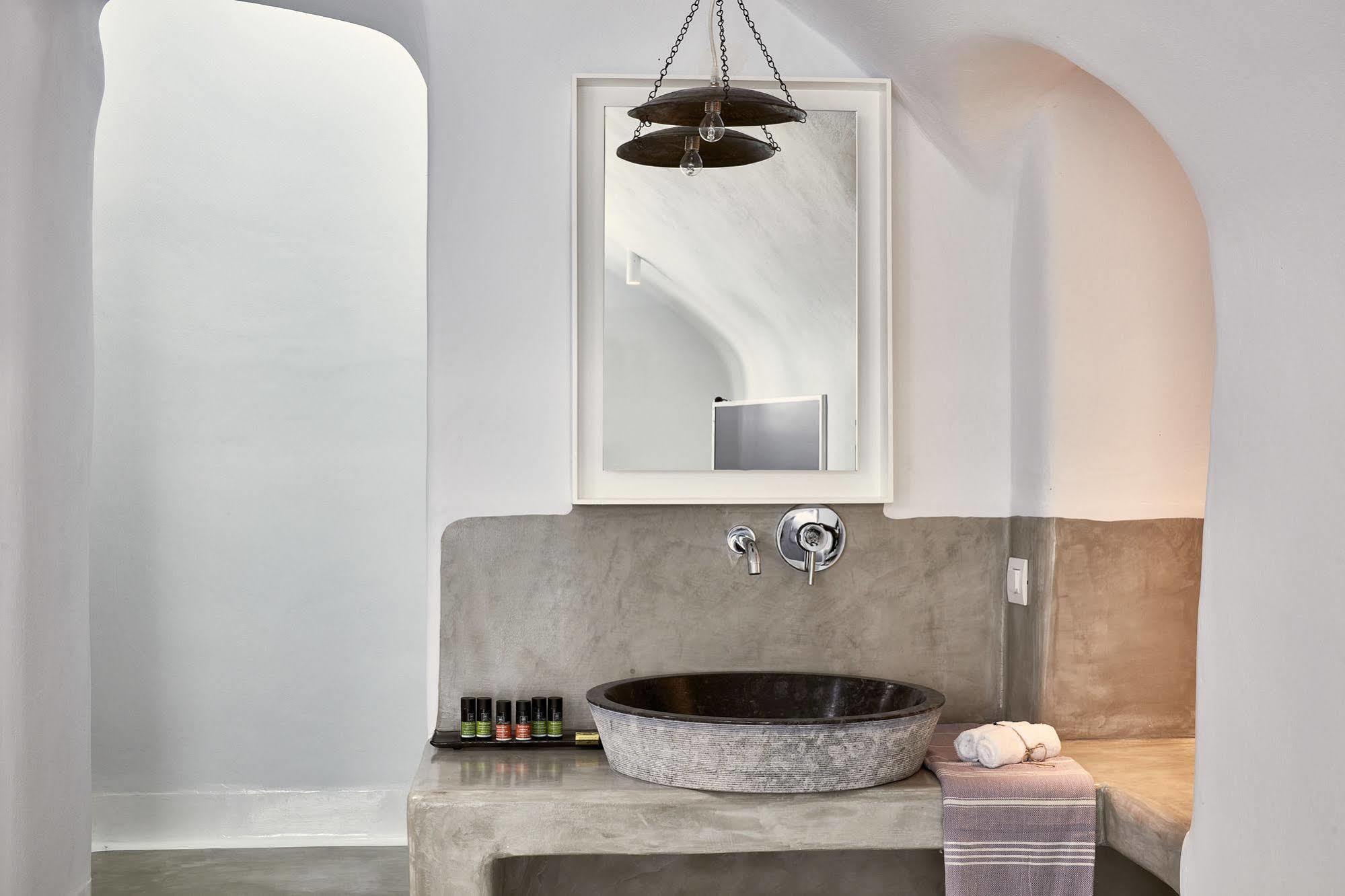 Boho Suites Santorini Периволос Екстериор снимка