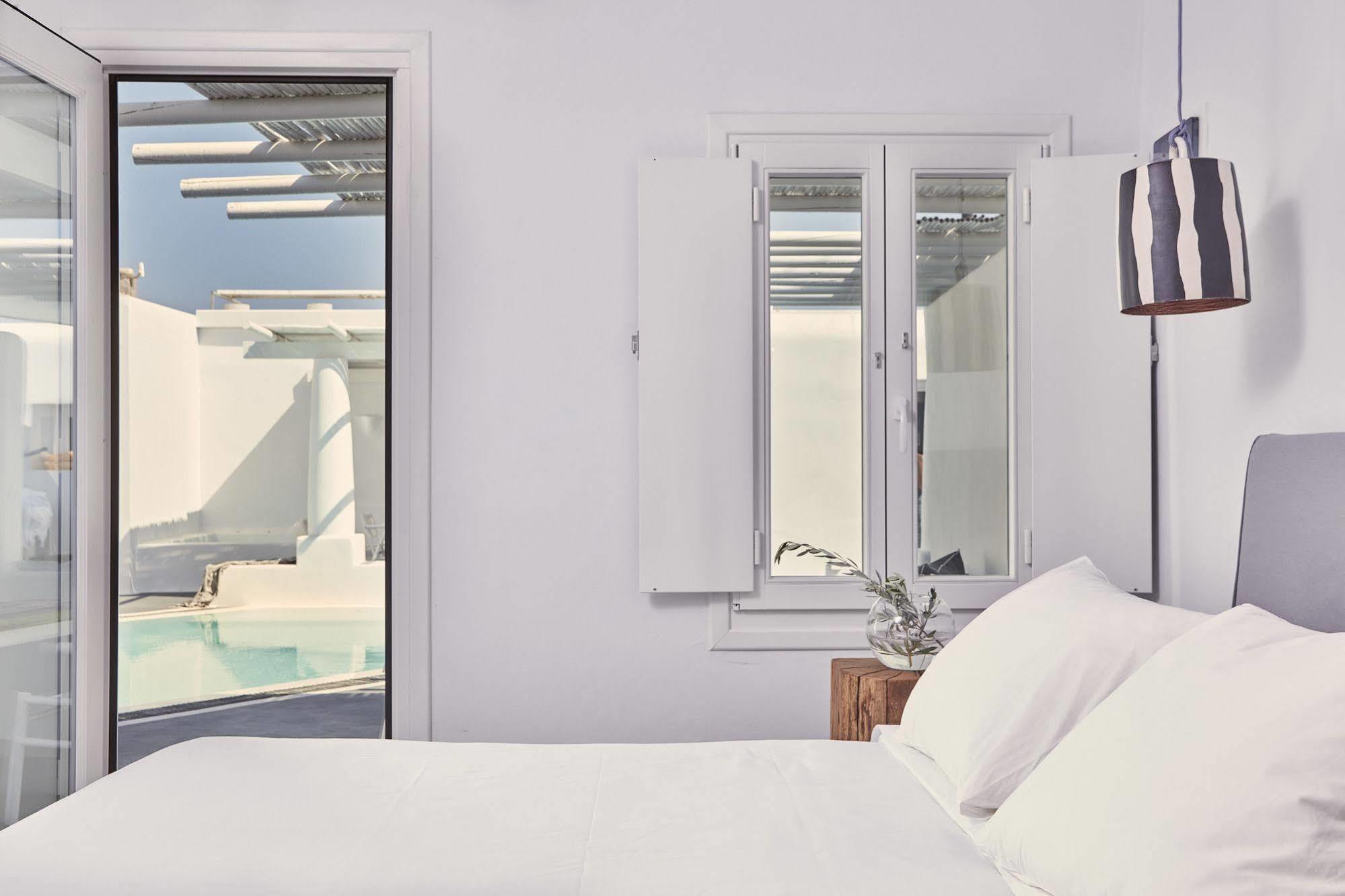 Boho Suites Santorini Периволос Екстериор снимка